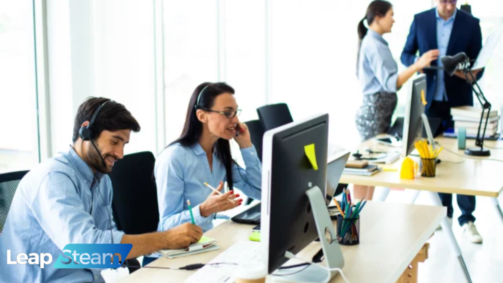 The Essential Differences Between Customer Experience and Customer Service