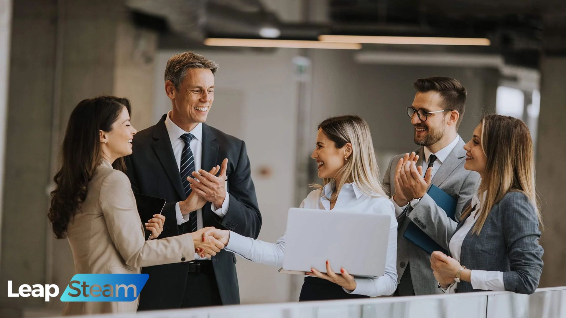 How to Choose the Right Email Support Outsourcing Partner